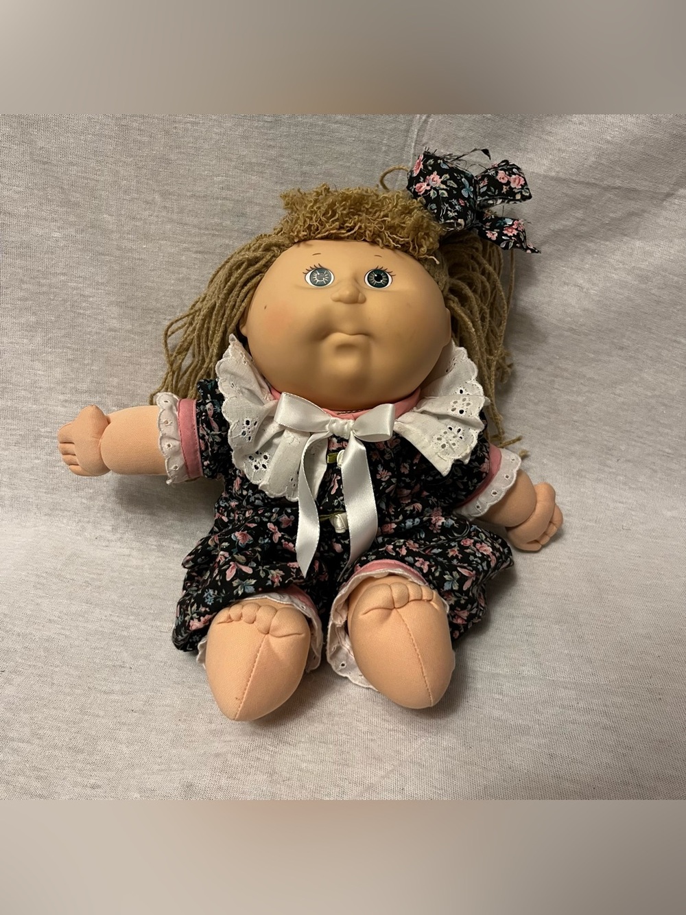 Cabbage Patch Kids Pretty Crimp n Curl First Edition 1991 Blonde Doll